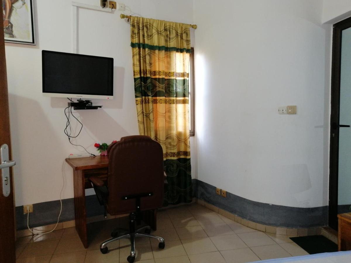Marys Guest House Lomé Exteriér fotografie